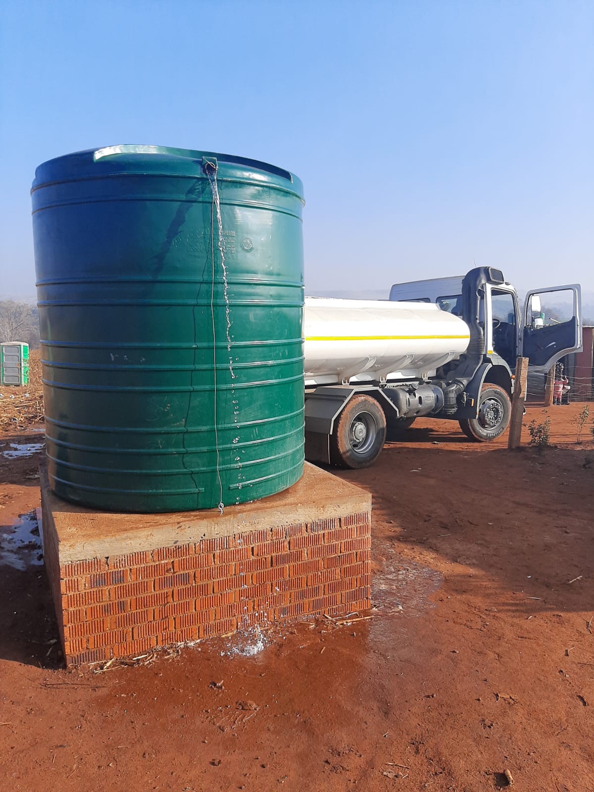 4c0b689b-5add-47b5-93a6-7ab30322fcc6